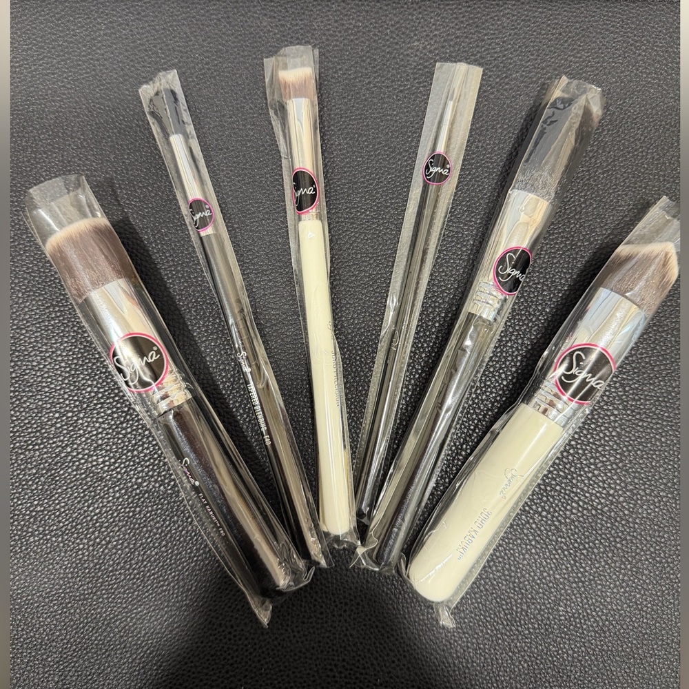 Sigma Makeup Brush Set